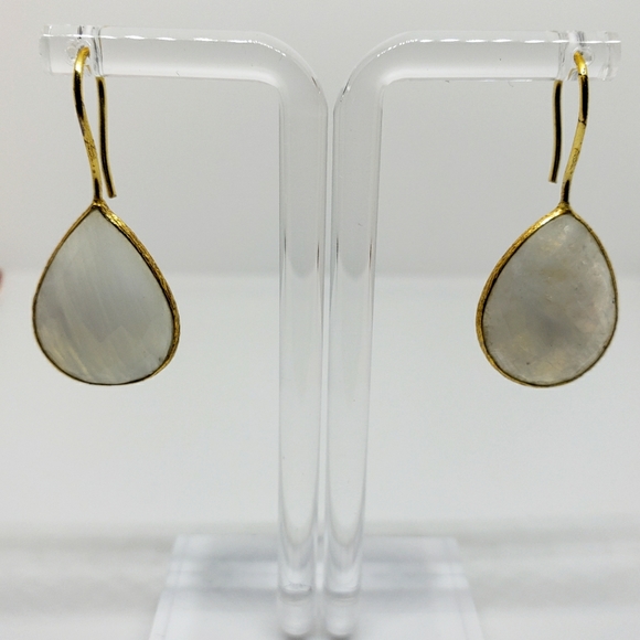 NWOT Gold Plated Gemstone Drop Earrings - Picture 6 of 6
